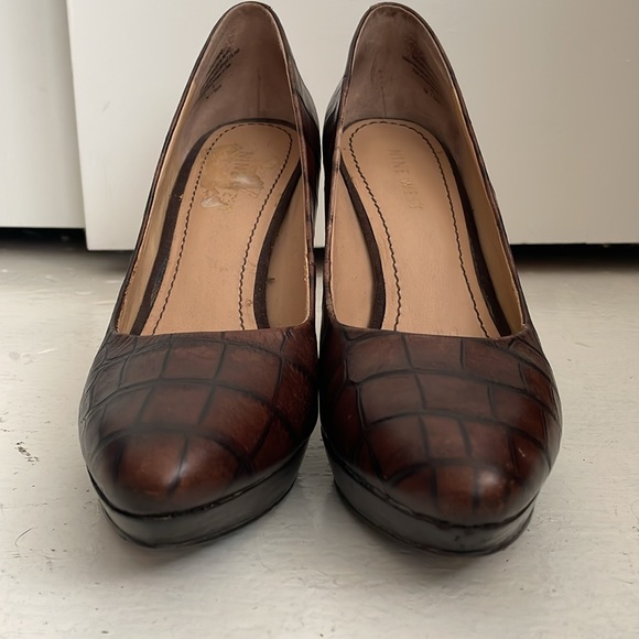 Nine West brown leather heels, size 7 - Picture 2 of 9